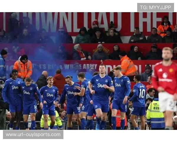 莫耶斯战术调整：西汉姆联如何应对核心球员缺阵