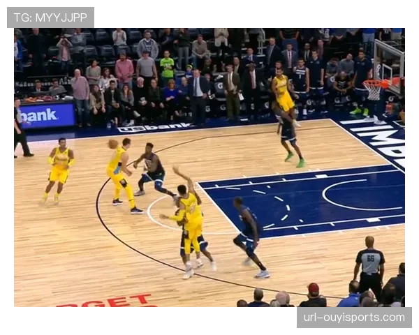 战术复盘:掘金队如何利用“约基奇高位发牌,戈登空切”的固定战术击穿对手防线 战术复盘:掘金队如何利用“约基奇高位发牌,戈登空切”的固定战术击穿对手防线